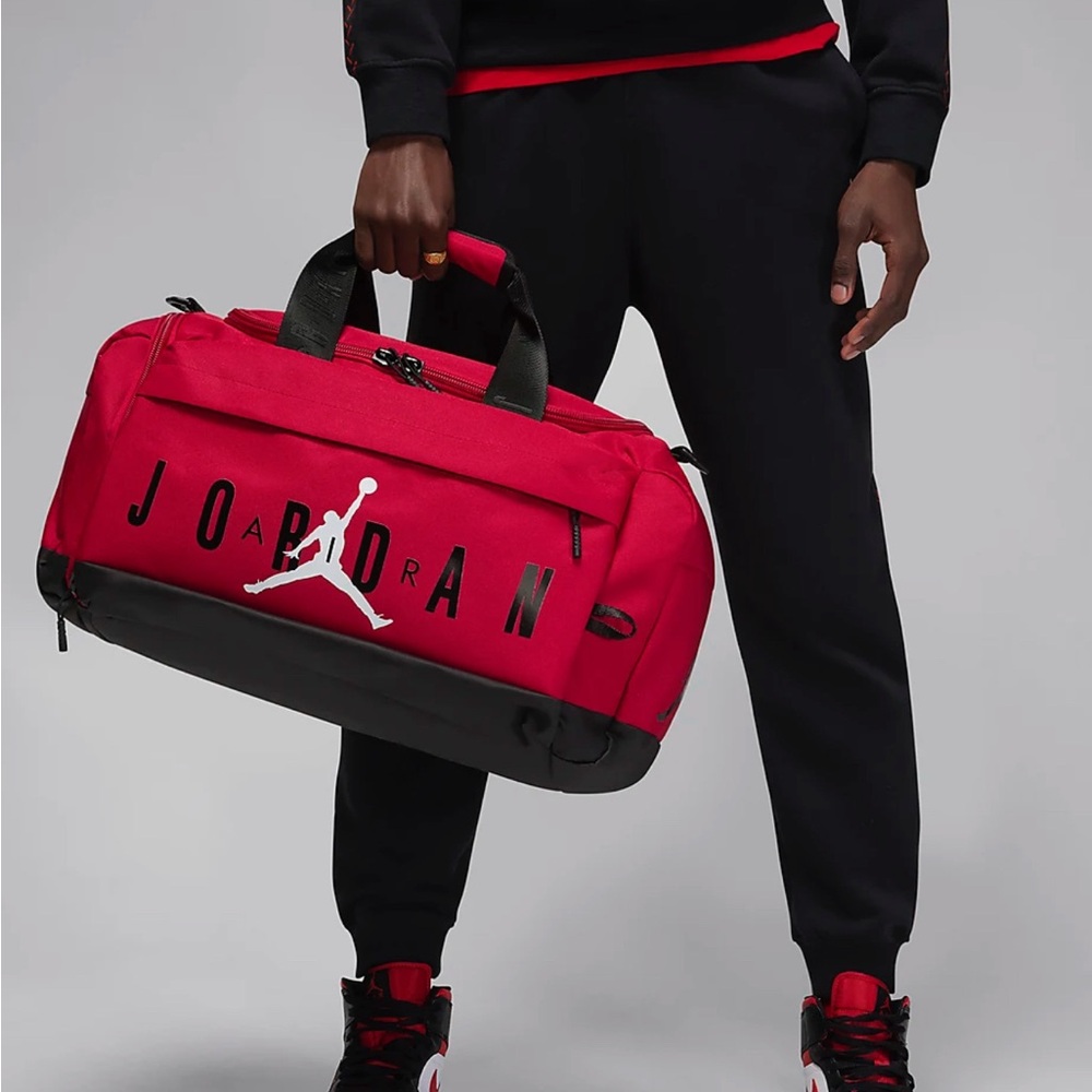 NWTs  Jordan duffle bag